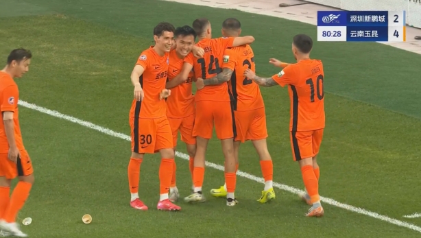 玉昆4-2領(lǐng)先新鵬城！杜加利奇冒頂，徐宏杰得球抽射破門