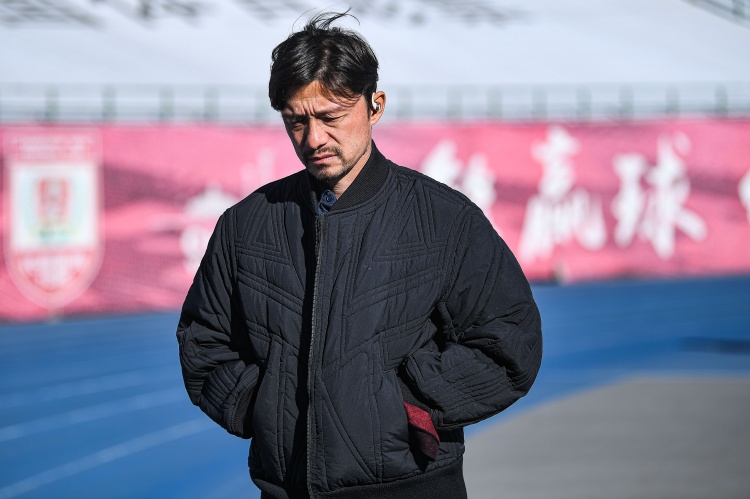 兩隊(duì)均三連敗開局！足球報(bào)談亞泰vs三鎮(zhèn)：亞泰力爭打好第一個(gè)主場